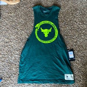 Dwayne Johnson Under Armour cut off